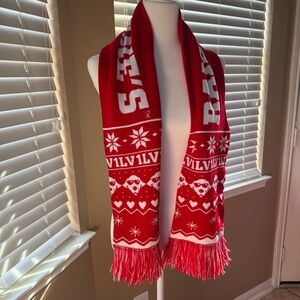 Raising Cane’s Red and White Scarf. Winter 1LV - BRAND NEW NWOT